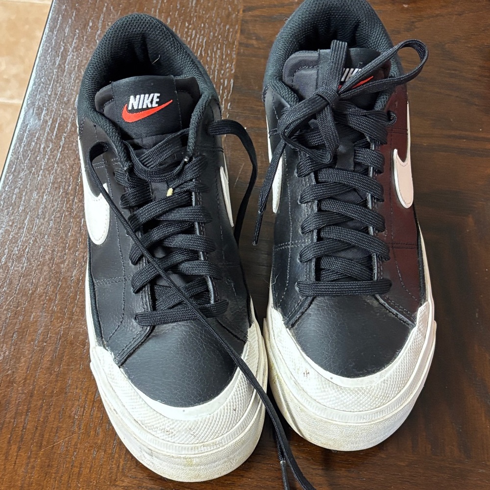 Court legacy nike